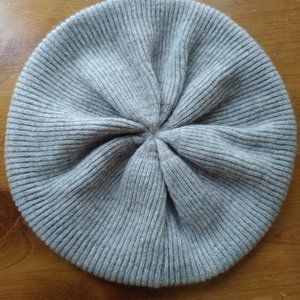 100% Cashmere Charter Club Beret. NWT